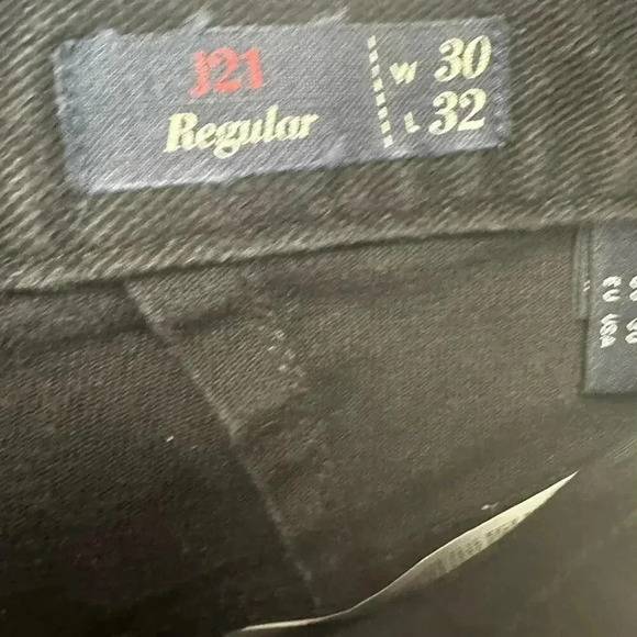 Armani Jeans - Picture 3 of 16